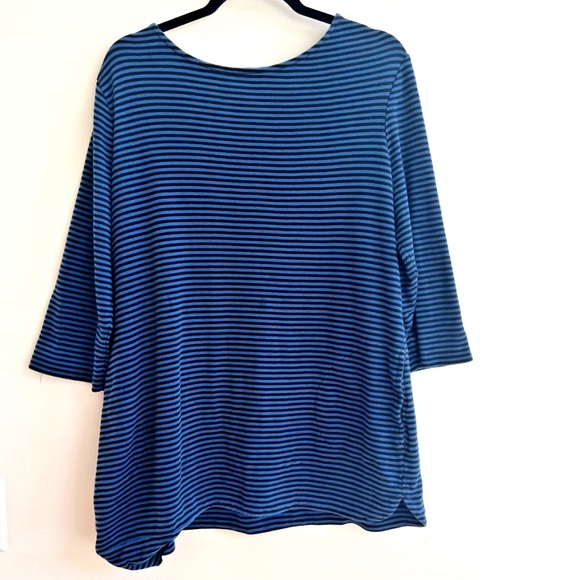 Chicos Women's Ultimate Tee Size 3 Blue With Black Stripe Pullover 3/4 Sleeve - Picture 2 of 6